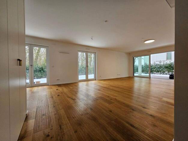 Wohnung zur Miete 3.650 € 5 Zimmer 173 m² EG frei ab 01.03.2026 Kronberger Strasse Bad Soden Bad Soden am Taunus 65812