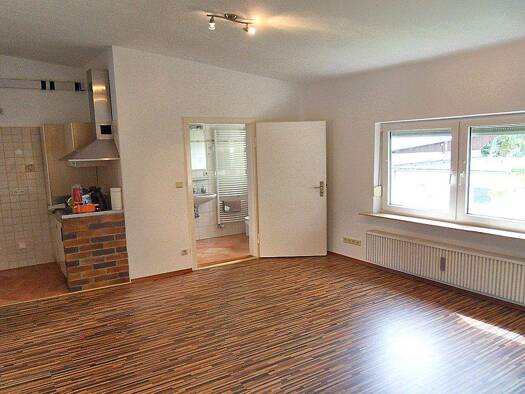 Wohnung zur Miete 260 € 1 Zimmer 34 m² Coburg 96450