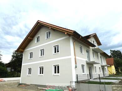 Wohnung zur Miete 1.480 € 3 Zimmer 117,8 m² 2. Geschoss frei ab 01.10.2025 Straß Obertaufkirchen 84419