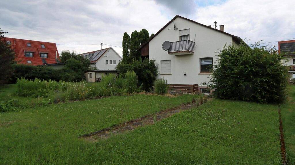 Mehrfamilienhaus zum Kauf 445.000 € 5,5 Zimmer 137 m² 475 m² Grundstück Sickenhausen Reutlingen 72768