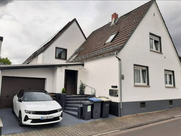 Einfamilienhaus zum Kauf provisionsfrei 650.000 € 8 Zimmer 270 m² 401 m² Grundstück Raunheim 65479