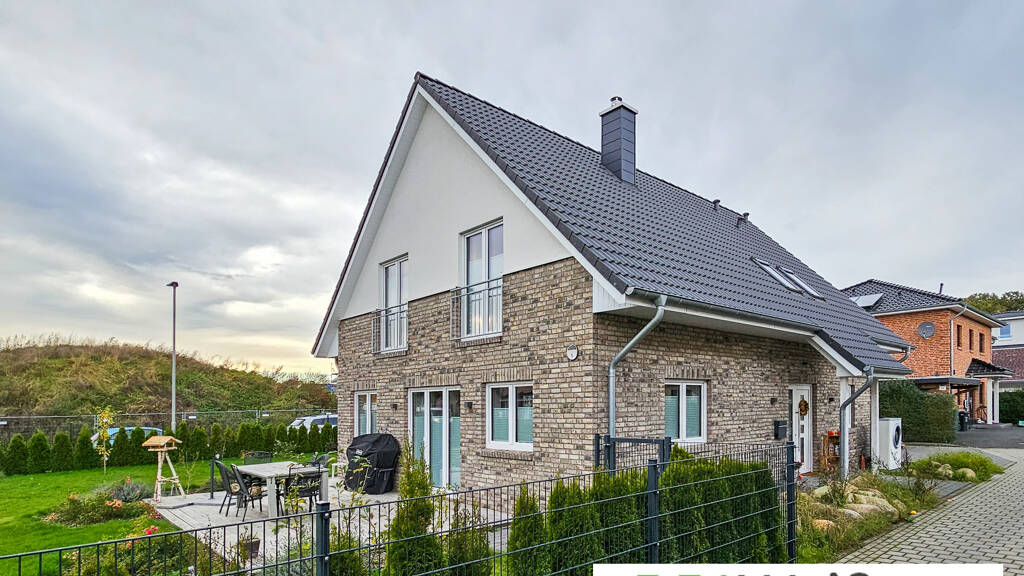 Einfamilienhaus zum Kauf 456.400 € 4 Zimmer 149 m² 594 m² Grundstück Kellinghusen 25548