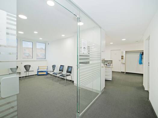 Büro zum Kauf 975.000 € 10 Zimmer München 81677