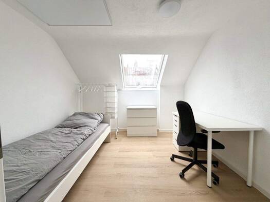 WG-Zimmer zur Miete Wohnen auf Zeit 370 € 9 m² 3. Geschoss Uhlandstraße 9/1 Heilbronn 74074