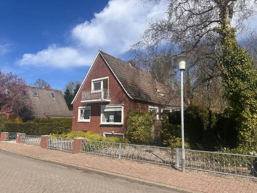 Einfamilienhaus zum Kauf 220.000 € 5 Zimmer 145 m² 696 m² Grundstück frei ab sofort Hinte 26759