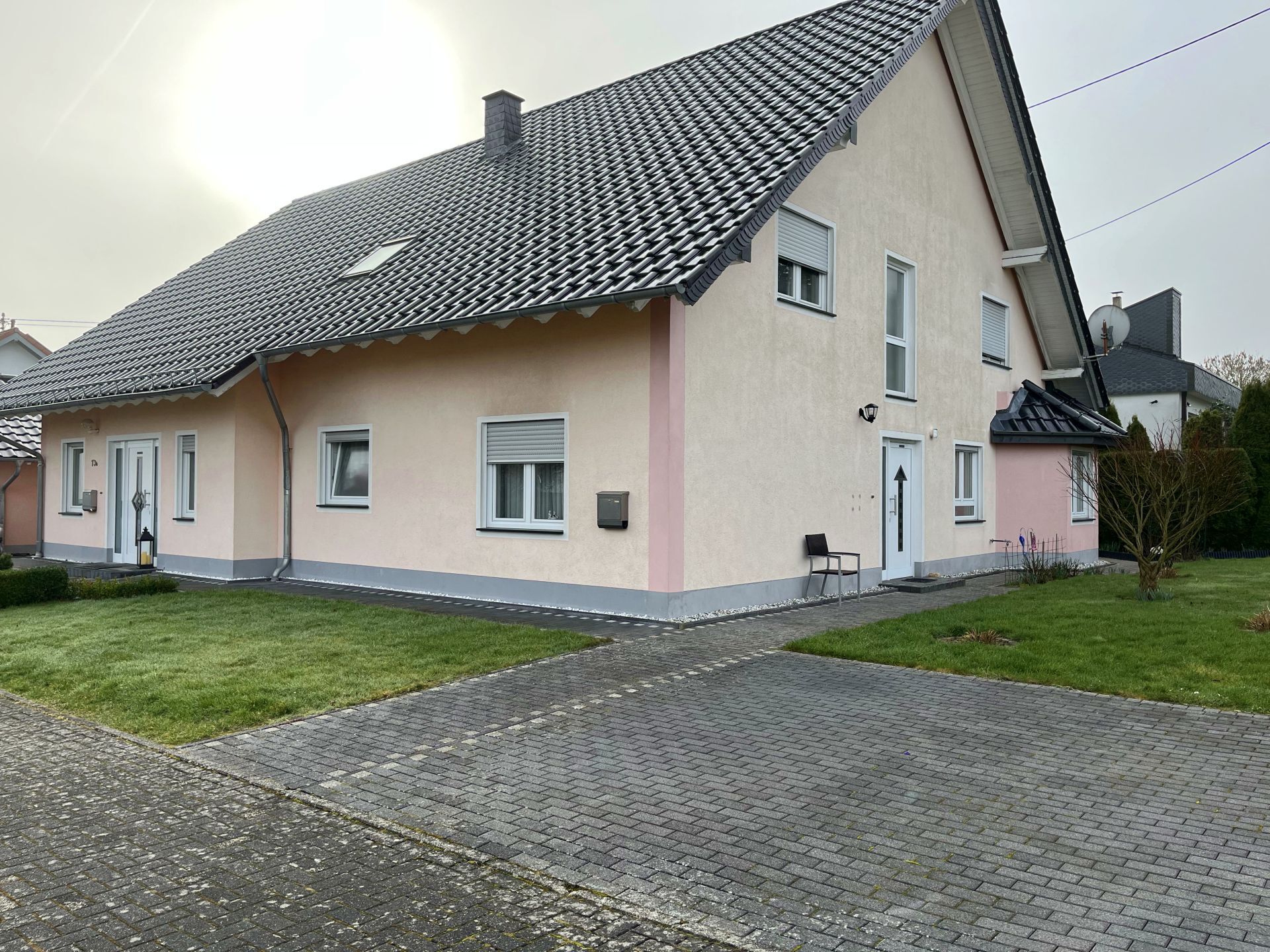 Einfamilienhaus zum Kauf provisionsfrei 695.000 € 8 Zimmer 326 m²<br/>Wohnfläche 800 m²<br/>Grundstück Sessenhausen 56244