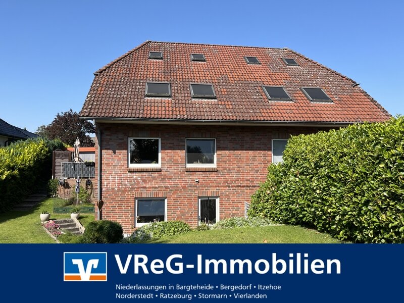 Doppelhaushälfte zum Kauf 299.000 € 8 Zimmer 198 m²<br/>Wohnfläche 866 m²<br/>Grundstück Heiligenstedtenerkamp 25524