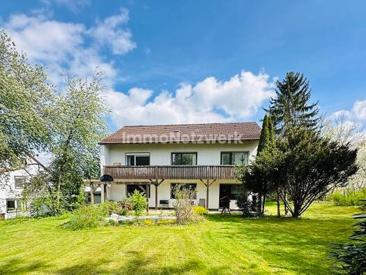 Mehrfamilienhaus zum Kauf 249.000 € 7 Zimmer 180 m² 1.284 m² Grundstück Hof 95030