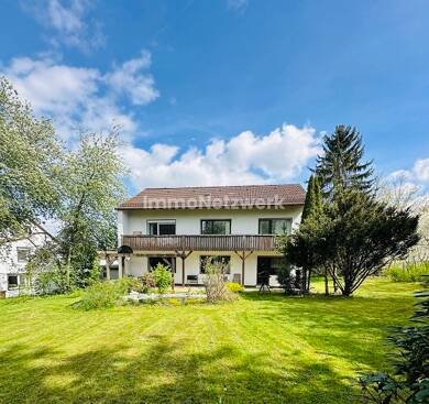 Mehrfamilienhaus zum Kauf 280.000 € 7 Zimmer 180 m² 1.284 m² Grundstück Münsterviertel Hof 95030