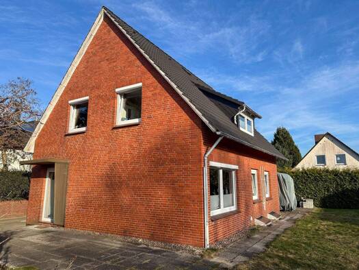 Einfamilienhaus zum Kauf 359.000 € 5 Zimmer 115 m² 1.100 m² Grundstück frei ab 01.08.2026 Hammah 21714