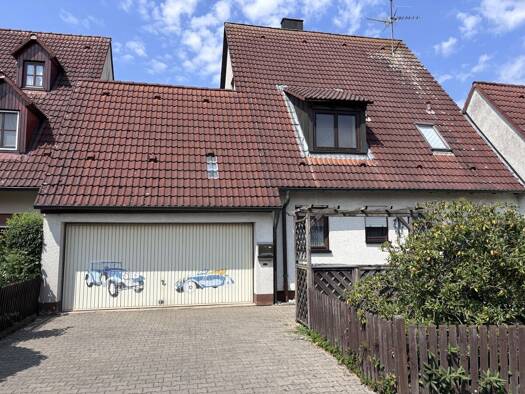 Einfamilienhaus zum Kauf 597.900 € 7 Zimmer 127 m² 561 m² Grundstück frei ab 01.10.2026 Hüttendorf Erlangen 91056