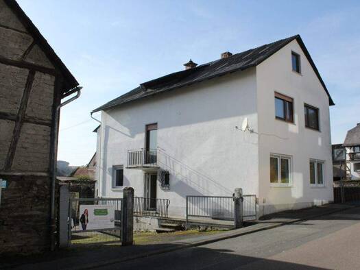 Einfamilienhaus zur Miete 890 € 6 Zimmer 120 m² 558 m² Grundstück frei ab 01.12.2025 Dahlheim 56348