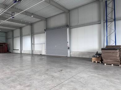 Lagerhalle zur Miete 4.800 € 800 m² Lagerfläche Obertraubling Obertraubling 93083