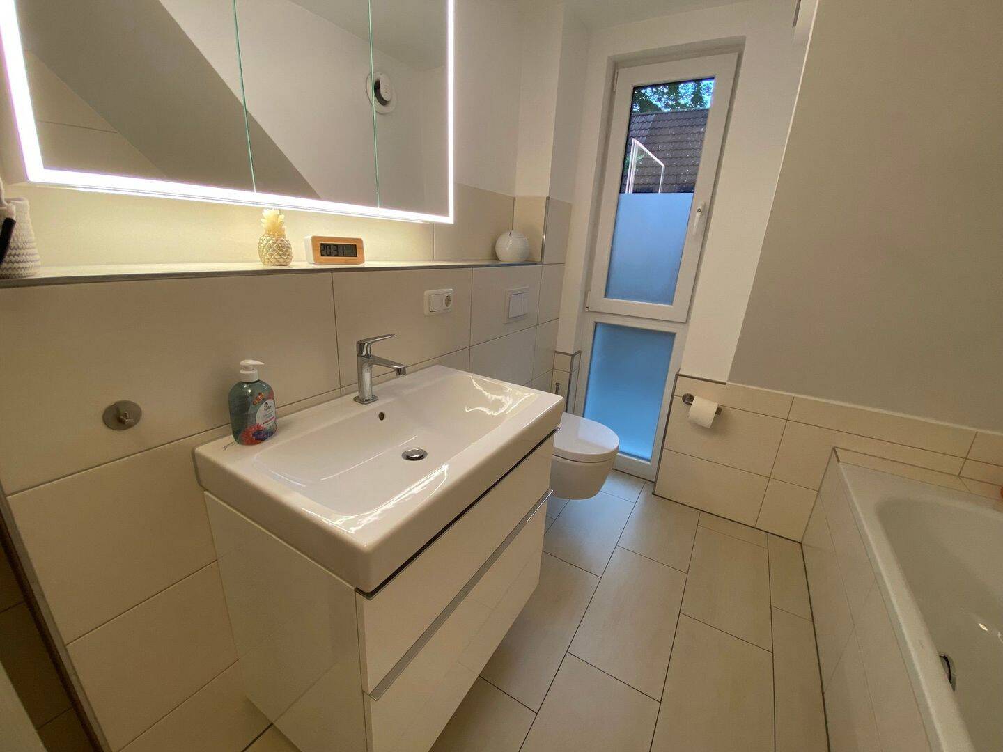 Property thumbnail 12