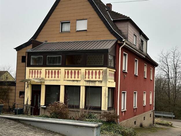 Haus zum Kauf 150.000 € 7 Zimmer 168 m² 367 m² Grundstück frei ab sofort Saarbrücken 66125