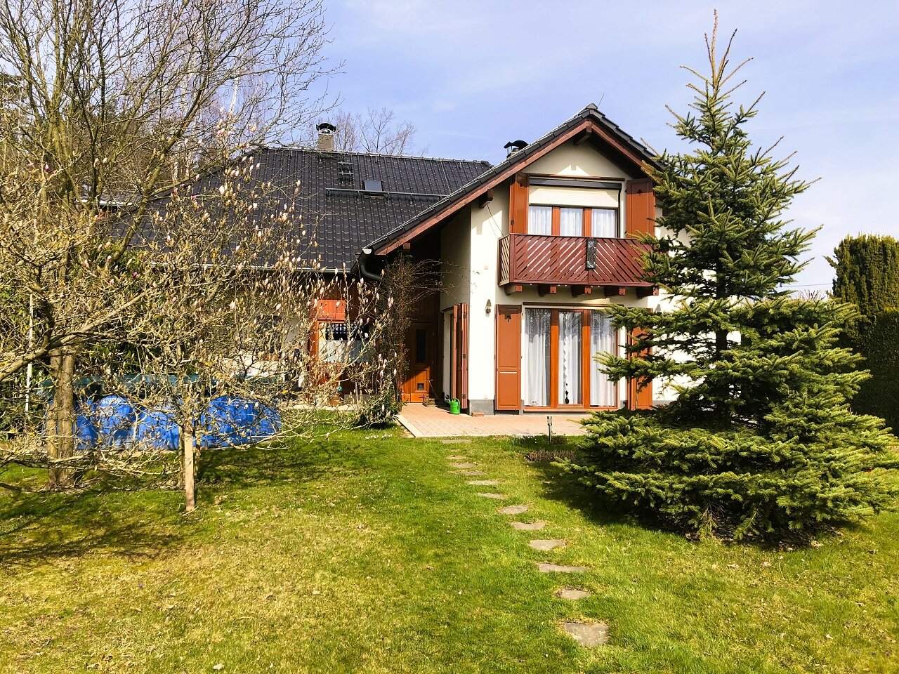 Einfamilienhaus zum Kauf 620.000 € 5 Zimmer 168 m²<br/>Wohnfläche 1.160 m²<br/>Grundstück Leubnitz Werdau 08412