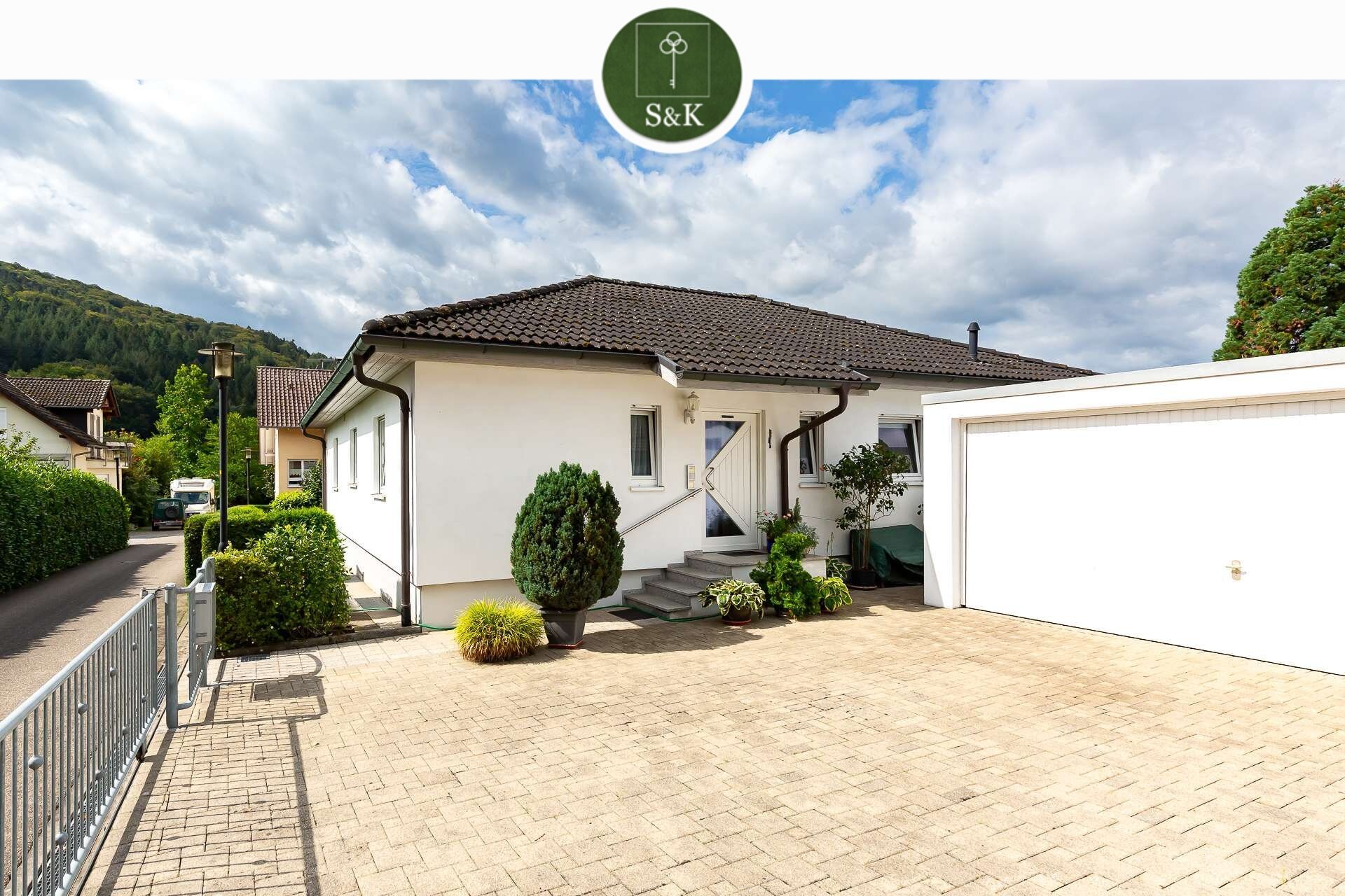 Bungalow zum Kauf 499.000 € 5 Zimmer 131 m²<br/>Wohnfläche 547 m²<br/>Grundstück Reichenbach Lahr/Schwarzwald 77933