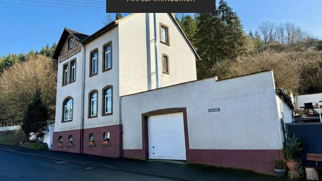 Einfamilienhaus zum Kauf 280.000 € 8 Zimmer 194,6 m² 2.786 m² Grundstück frei ab sofort Leimbach 53518