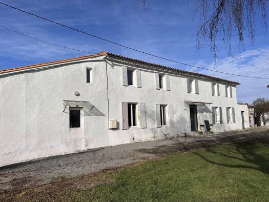 Haus zum Kauf 238.000 € 300 m² 4.300 m² Grundstück Mirambeau 17150