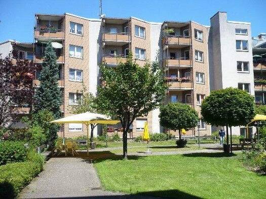 Wohnung zur Miete nur mit Wohnberechtigungsschein 344 € 2 Zimmer 56,5 m² 2. Geschoss frei ab 16.03.2026 Johann-Classen-Str. 30 Höhenberg Köln 51103