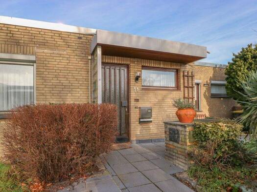 Bungalow zum Kauf 320.000 € 4 Zimmer 122 m² 371 m² Grundstück Kleinenbroich Korschenbroich / Kleinenbroich 41352