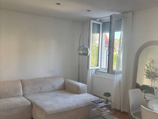 Wohnung zur Miete 1.200 € 2 Zimmer 56 m² frei ab 15.09.2026 Ost Ost 70188
