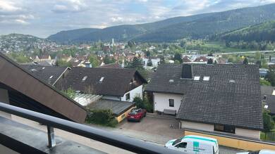 Wohnung zur Miete 1.300 € 4 Zimmer 96 m² 3. Geschoss An der Fehrn Neustadt Titisee-Neustadt 79822