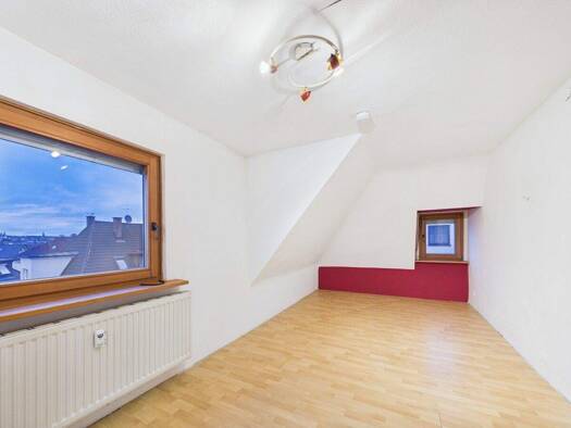 Wohnung zum Kauf 95.000 € 3 Zimmer 67 m² 2. Geschoss Schwenningen Villingen-Schwenningen 78056