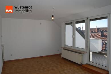 Wohnung zum Kauf 285.000 € 3 Zimmer 77 m² Dachgeschoss Deggendorf Deggendorf 94469