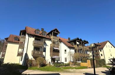 Wohnung zur Miete 570 € 2 Zimmer 43 m² Geschoss 4/4 Herzog-Ludwig-Straße 17 Trostberg Trostberg 83308