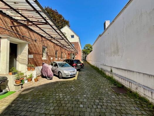 Lagerhalle zur Miete 2.500 € 340 m² Lagerfläche Haan 42781