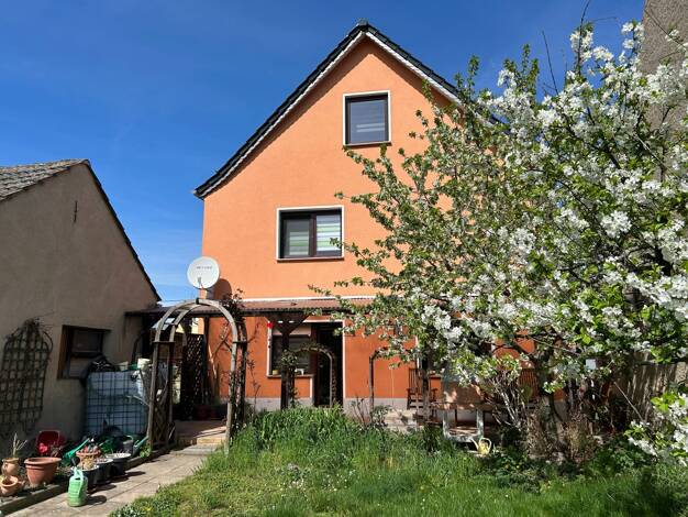 Einfamilienhaus zum Kauf 299.500 € 7 Zimmer 207,3 m² 563 m² Grundstück Böhla Schönfeld 01561