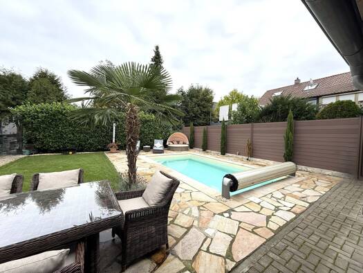 Einfamilienhaus zum Kauf 935.000 € 8,5 Zimmer 208,2 m² 423 m² Grundstück Kirchheim Kirchheim unter Teck / Ötlingen 73230