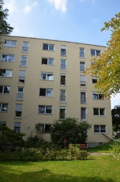 Studio zur Miete 360 € 2 Zimmer 37,6 m² EG frei ab 01.09.2025 Gabelsbergerstraße West Landshut 84034