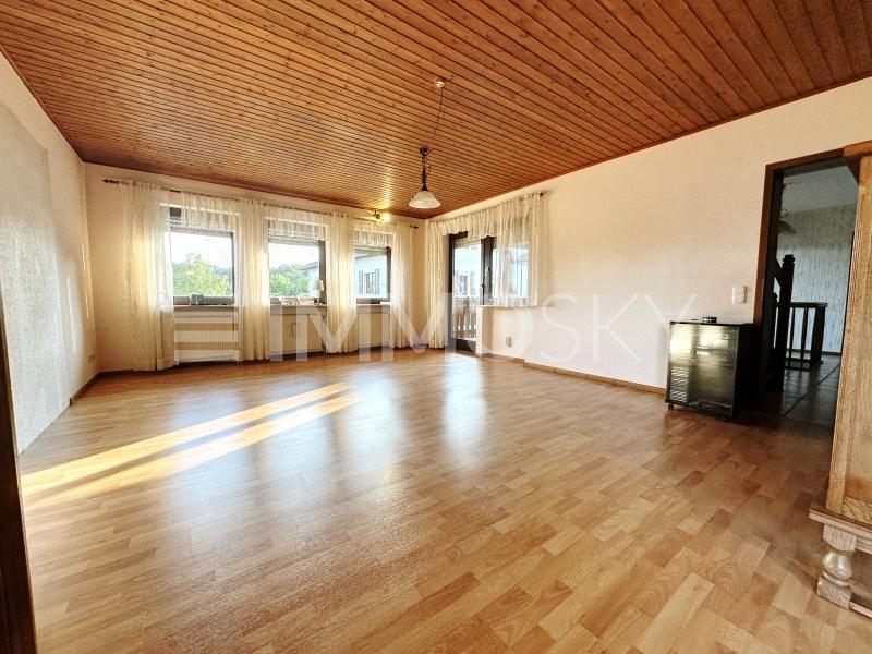 Einfamilienhaus zum Kauf 280.000 € 6 Zimmer 160 m²<br/>Wohnfläche 268 m²<br/>Grundstück Hasselbach Weilrod 61276