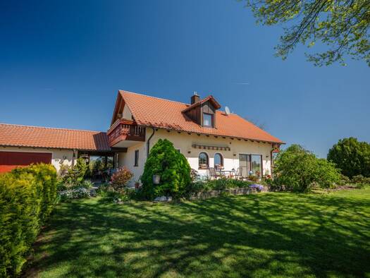 Einfamilienhaus zum Kauf 595.000 € 5 Zimmer 158,8 m² 1.361 m² Grundstück Aßlschwang Freystadt 92342
