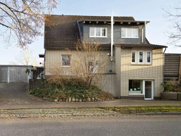 Einfamilienhaus zum Kauf 465.000 € 6 Zimmer 128,8 m² 403 m² Grundstück Bad Oldesloe 23843