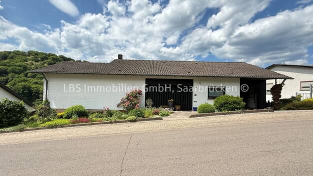 Bungalow zum Kauf 359.000 € 5 Zimmer 189 m² 828 m² Grundstück frei ab 01.07.2025 Merzig Merzig 66663