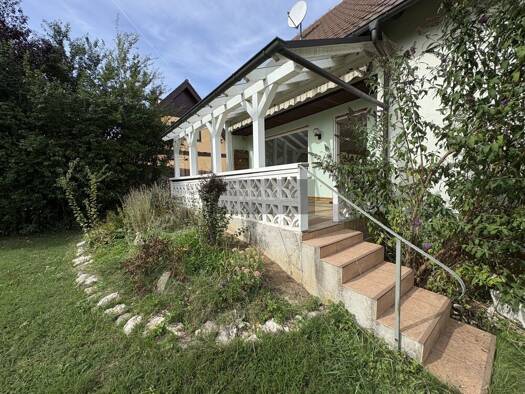 Mehrfamilienhaus zum Kauf 259.000 € 6 Zimmer 220 m² 1.070 m² Grundstück Pfaffendorf Altenkunstadt 96264