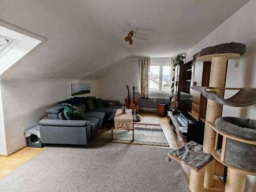 Wohnung zur Miete 700 € 4,5 Zimmer 85 m² Geschoss 2/3 frei ab sofort Balingen 72336