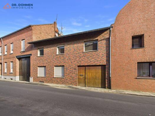 Mehrfamilienhaus zum Kauf 219.000 € 8 Zimmer 238 m² 220 m² Grundstück Brachelen Hückelhoven 41836