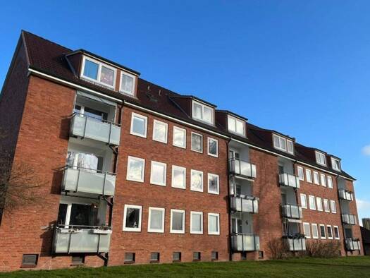 Studio zur Miete 361 € 1 Zimmer 24 m² frei ab 01.05.2026 Wedel 22880