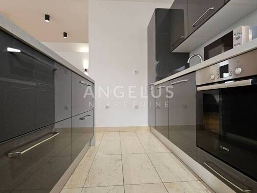 Wohnung zum Kauf 590.000 € 4 Zimmer 162 m² 2. Geschoss Podstrana