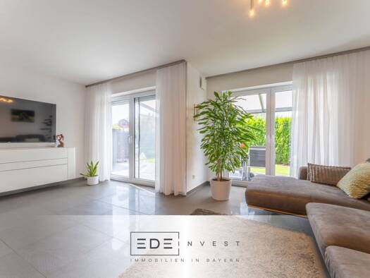 Doppelhaushälfte zum Kauf 835.000 € 5 Zimmer 141,9 m² 244 m² Grundstück Königsbrunn 86343