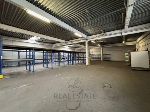 Lagerhalle zur Miete 5 € 1.315 m² Lagerfläche teilbar von 600 m² bis 1.315 m² Barsbüttel 22885