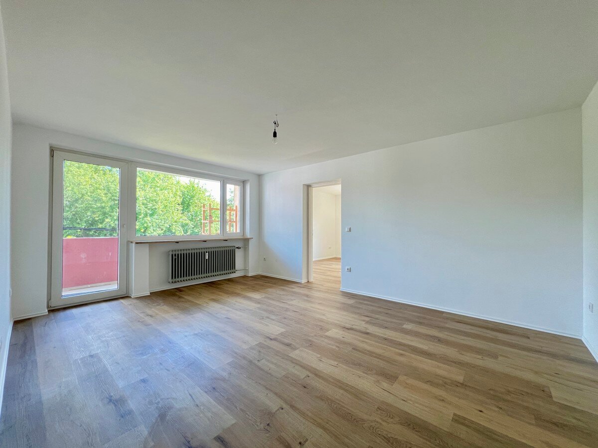 Wohnung zur Miete 1.125 € 4 Zimmer 80 m²<br/>Wohnfläche 3.<br/>Geschoss ab sofort<br/>Verfügbarkeit Adolf-Wächter-Straße Bayreuth 95447