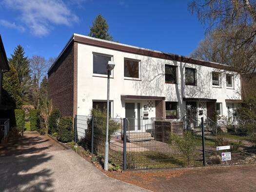 Reihenendhaus zum Kauf 325.000 € 3,5 Zimmer 107 m² 232 m² Grundstück Geesthacht 21502