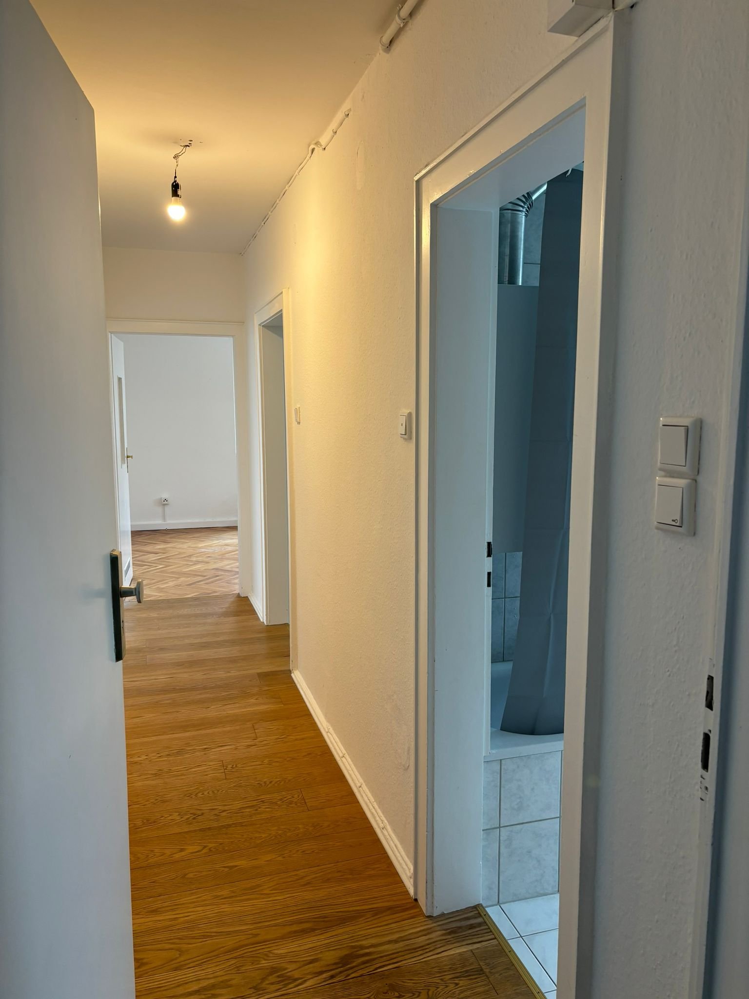 Wohnung zur Miete 895 € 2 Zimmer 52 m²<br/>Wohnfläche ab sofort<br/>Verfügbarkeit Arndtstraße Sanderau Würzburg 97072