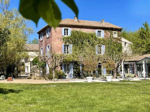 Einfamilienhaus zum Kauf 4.460.000 € 30 Zimmer 1.315 m² 27.866 m² Grundstück Nord Le Thor 84250