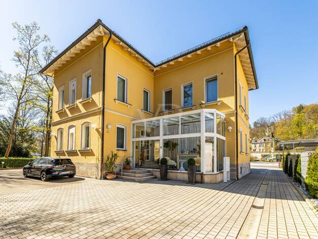 Haus zum Kauf 1.500.000 € 11 Zimmer 340 m² 1.021 m² Grundstück Coburg Coburg 96450